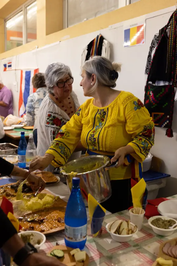 Apericena dei Popoli, Venerdì 11 settembre