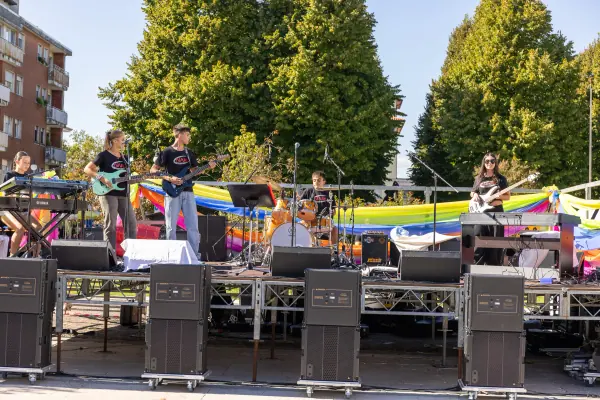 Sabato · Musica