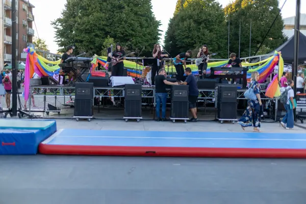 Sabato · Musica
