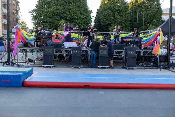 Sabato · Musica