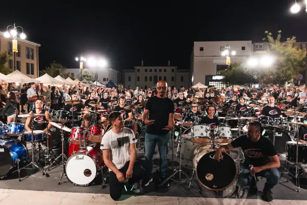 Sabato · Musica