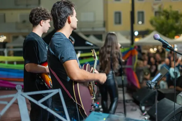 Sabato · Musica