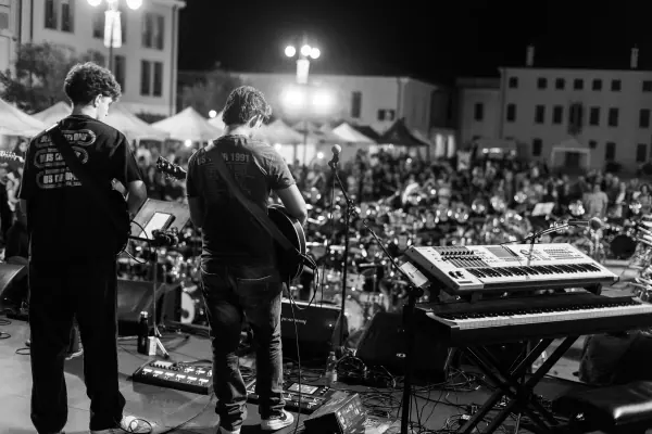 Sabato · Musica