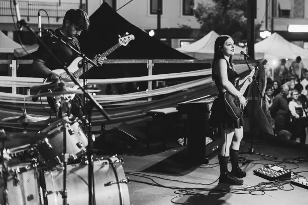 Sabato · Musica