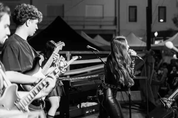 Sabato · Musica