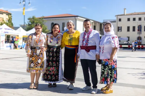 Domenica · Cultura