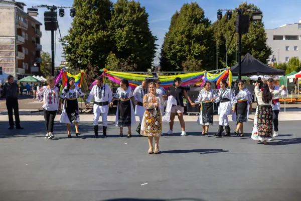 Domenica · Cultura