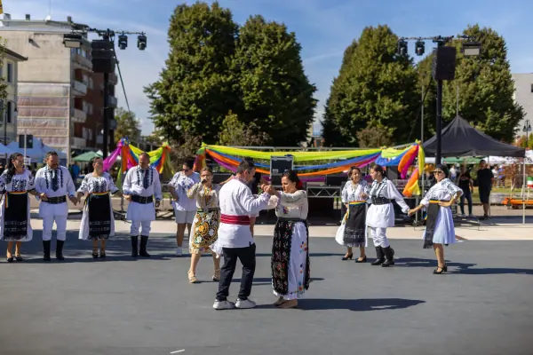 Domenica · Cultura