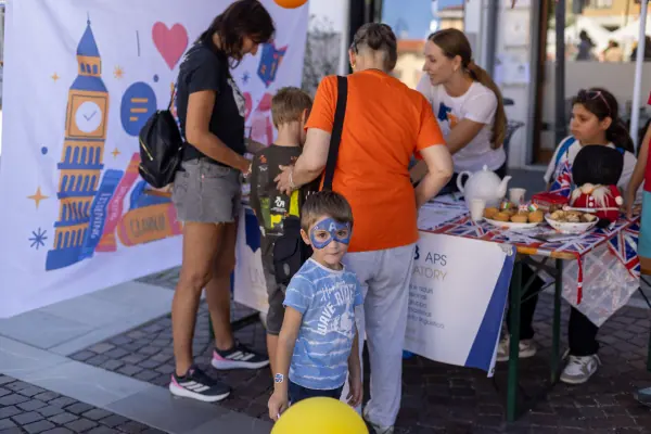 Domenica · Cultura
