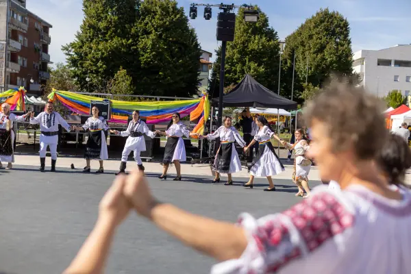 Domenica · Cultura