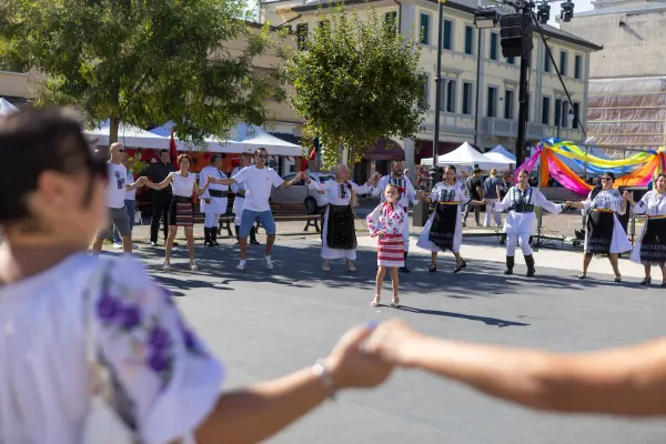 Domenica · Cultura