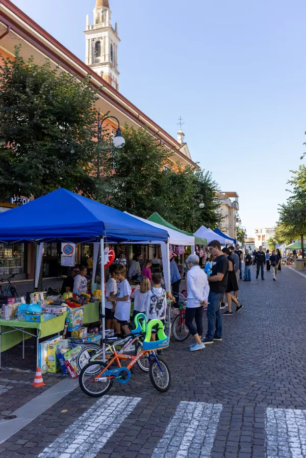 Domenica · Festa e Sapori