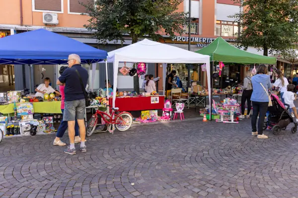 Domenica · Festa e Sapori