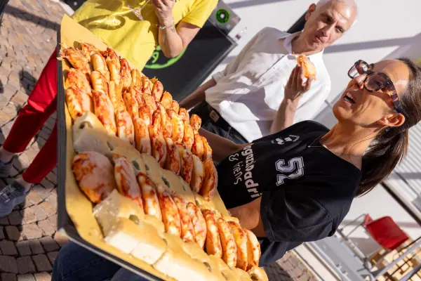 Domenica · Festa e Sapori