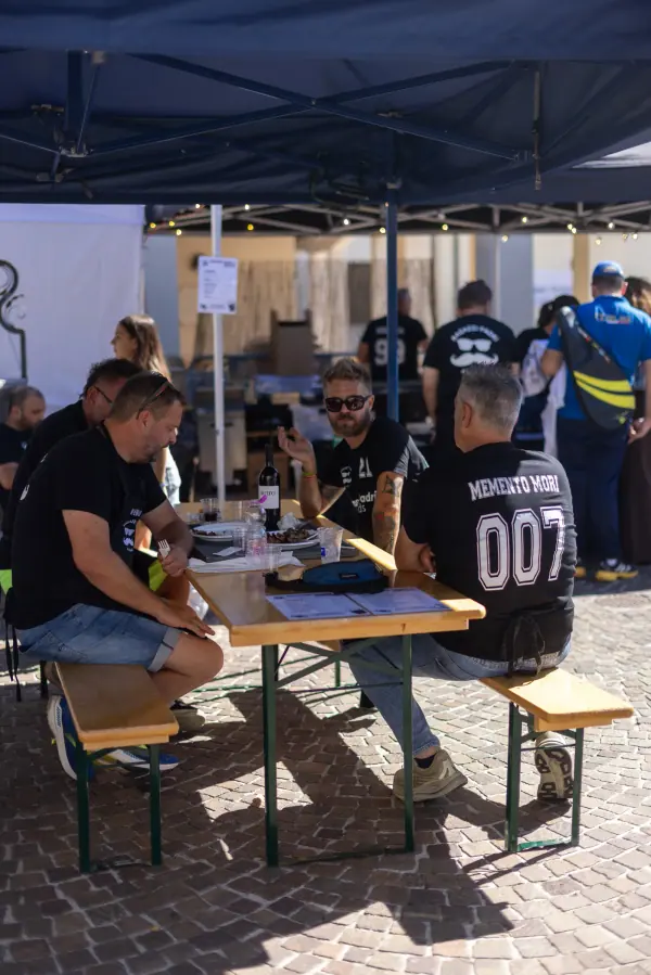 Domenica · Festa e Sapori