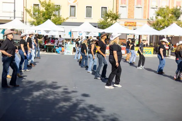 Domenica · Musica