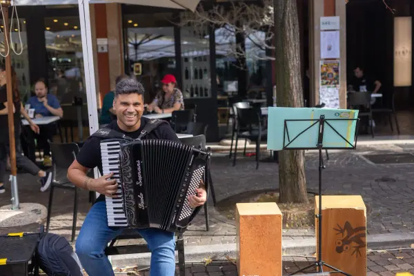 Domenica · Musica