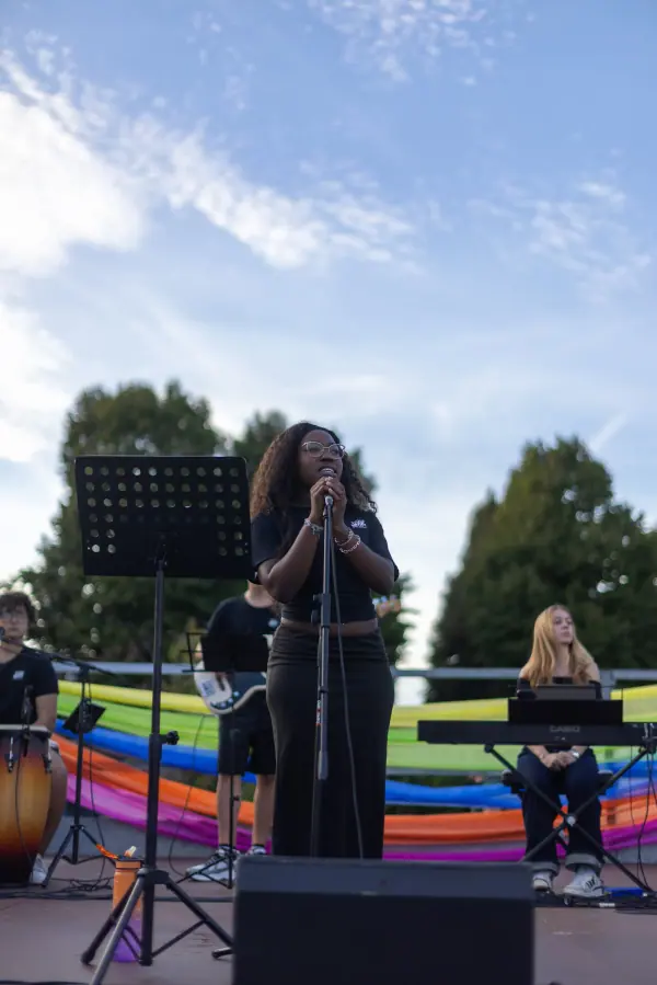 Domenica · Musica