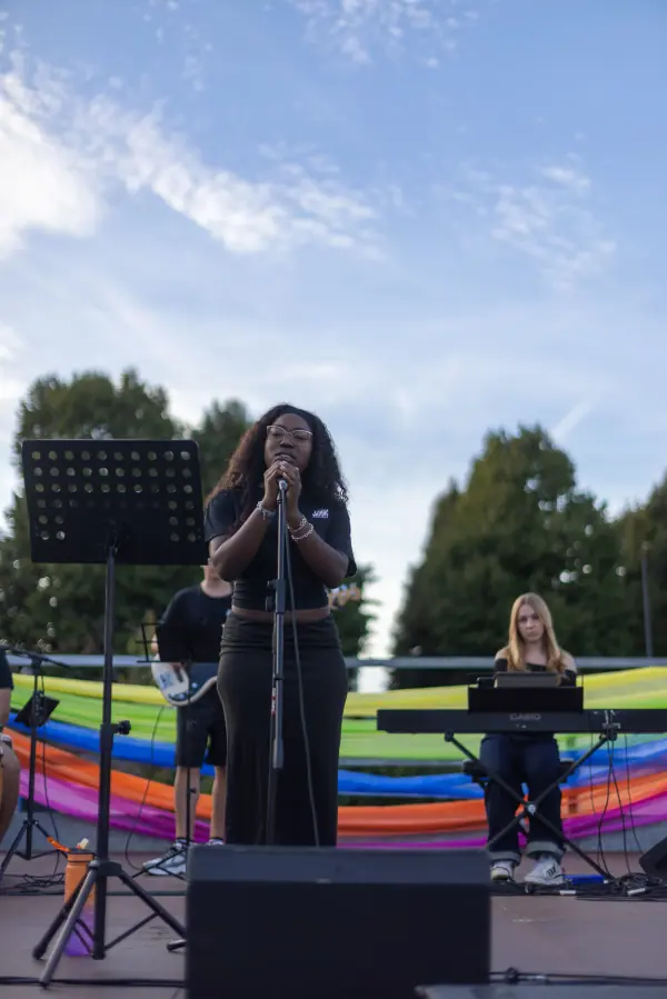Domenica · Musica