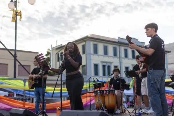 Domenica · Musica