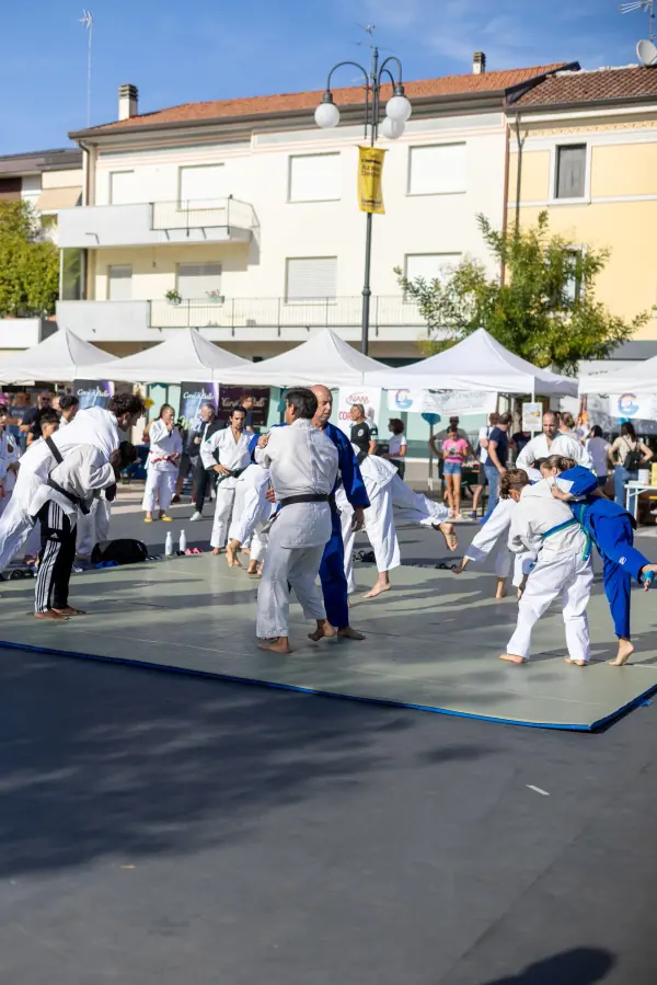 Domenica · Sport