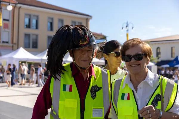 Domenica · Volontariato