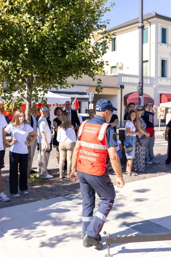 Domenica · Volontariato