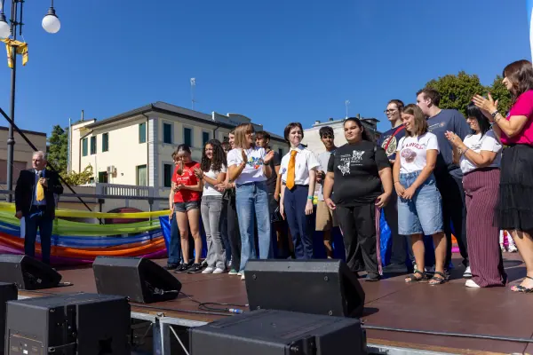 Domenica · Volontariato